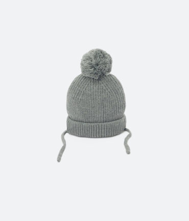 Basic Knit Pompom